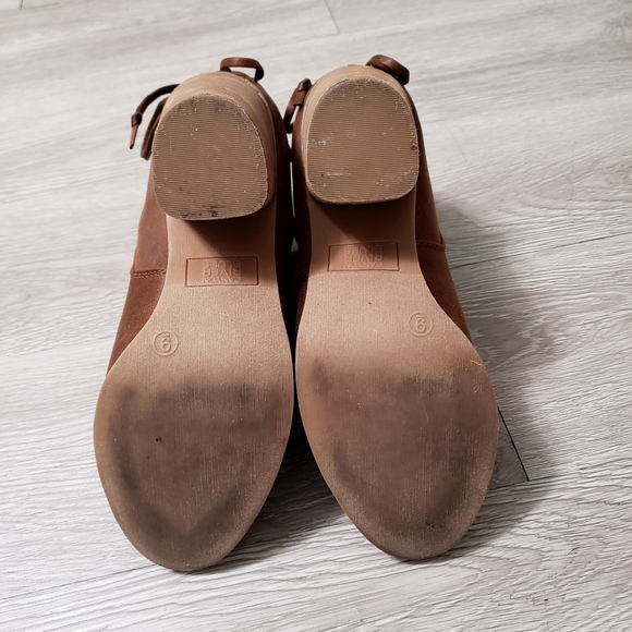 FINAL $ DROP Brown ankle boots chunky heel booties size 9 western country boho - Picture 9 of 10
